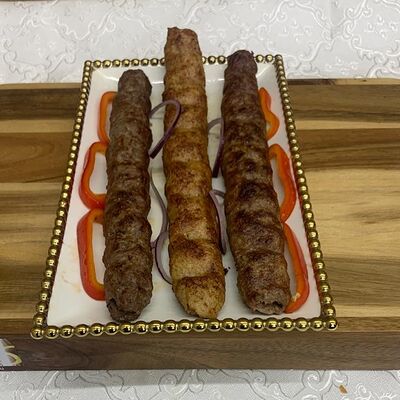 Люля́-кеба́б говяжий в Мясной дом по цене 440 ₽