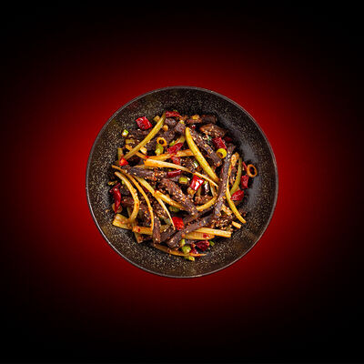 Говядина по-сычуаньски в Китайские Новости по цене 1200 ₽