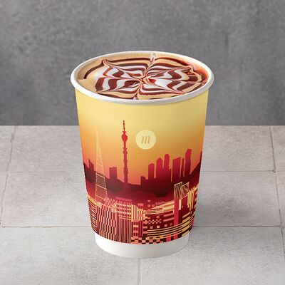 Капучино вишневый тирамису в Шоколадница по цене 390 ₽