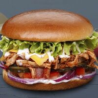 Бургер с рваной свининой в ПИВОВАРНЯ РЕСТОБАР