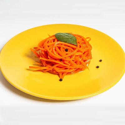 Закуска из моркови по-корейскив Берег по цене 130 ₽