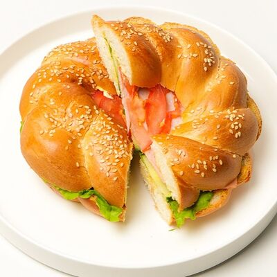 Бейгл с индейкой в Balance coffee по цене 320 ₽