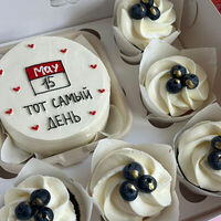 Набор Бенто-торт и капкейки Твой день, голубика (любая надпись на торте) в The.cakes_spb