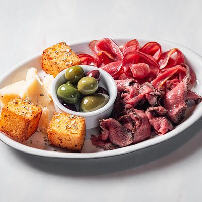 Сет к вину в Brasserie Lambic по цене 1760 ₽