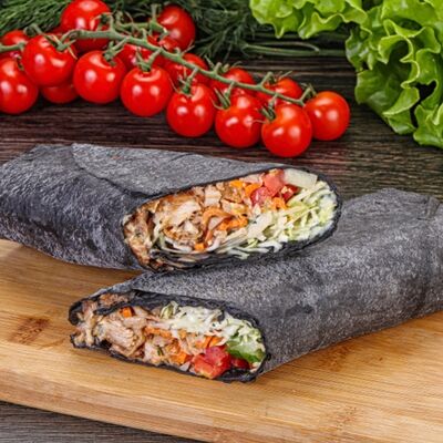 Шаурма с Black лавашом в Шаурма по цене 360 ₽