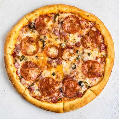 Пицца Острая Пеперони 25 см в Суши до по цене 607 ₽