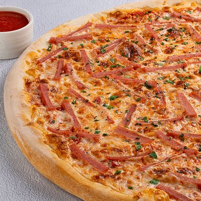 Ветчини в Чао пицца по цене 755 ₽