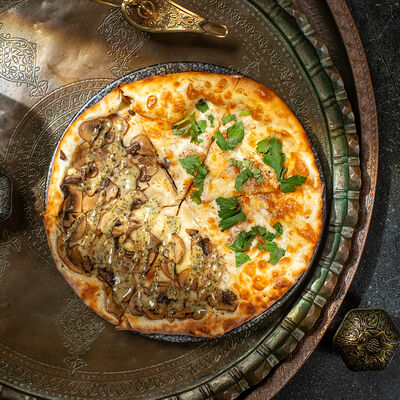 Хачапури Мимино с грибами в Гранат по цене 879 ₽