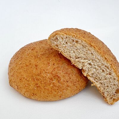 Цельнозерновая булочка в Pokemania по цене 59 ₽