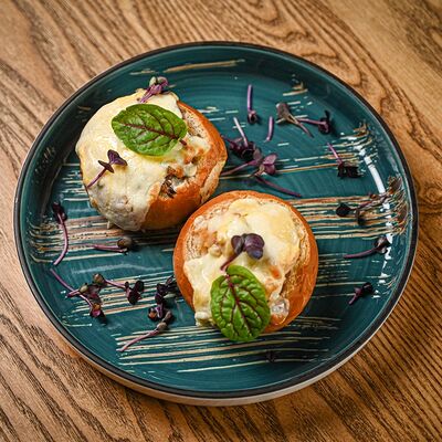 Жюльен в булочке в Зоя в планке по цене 380 ₽