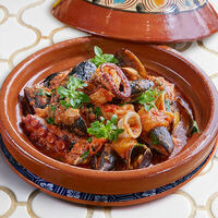 Тажин с морепродуктами на двоих в Maroon