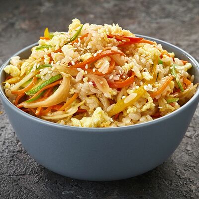 Вок Рис с овощами и яйцом в Korean Chick по цене 239