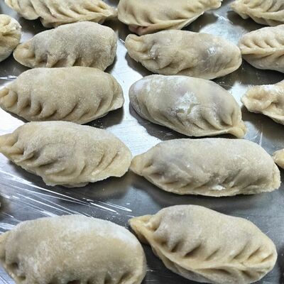 Вареники Капуста и мясо в Лавр по цене 585 ₽