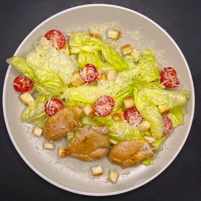 Цезарь с курицей в От Нафани по цене 495 ₽