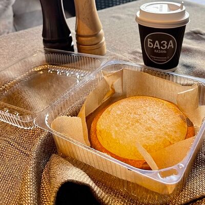 Сэндвич КоКо с колбасой в БАЗА по цене 360 ₽