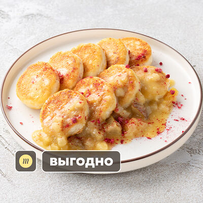 Большая порция сырников с садовой грушей в Шоколадница по цене 1147 ₽