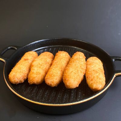 Сырные палочки в кляре в Суши мира по цене 170 ₽
