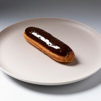 Эклер с ванильным кремом в Мясная карта