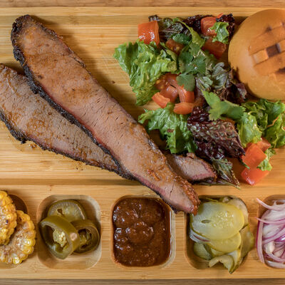 Брискет в Smoker & Brisket по цене 1200 ₽