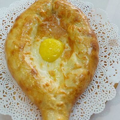 Хачапури по-аджарски в Лавр по цене 490 ₽