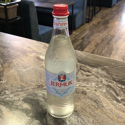 Минеральная вода Джермук негазированная в Суши-бар Макото по цене 150 ₽