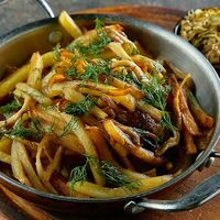 Жареный картофель с вешенками в ЛарисуВаннуХочу