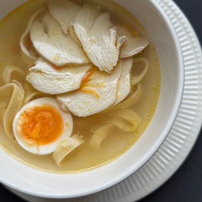 Лапша куриная в Pellegrino по цене 395 ₽