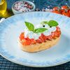 Брускетта с томатами и страчателлой в Nella Foresta по цене 1100