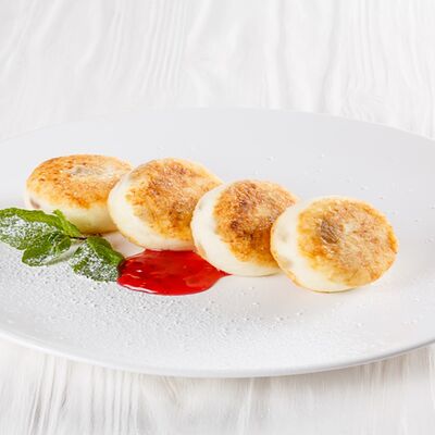 Сырники творожные в MaxBakery по цене 300 ₽