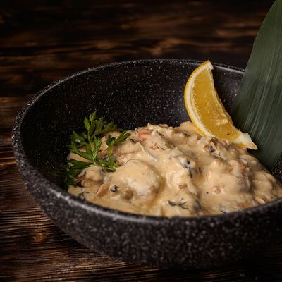 Мясо мидии в сливочном соусе в Dori по цене 599 ₽