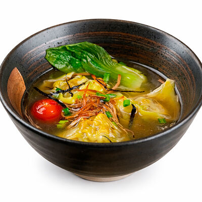 Суп с вонтонами говядина в Osteria Amici по цене 790 ₽