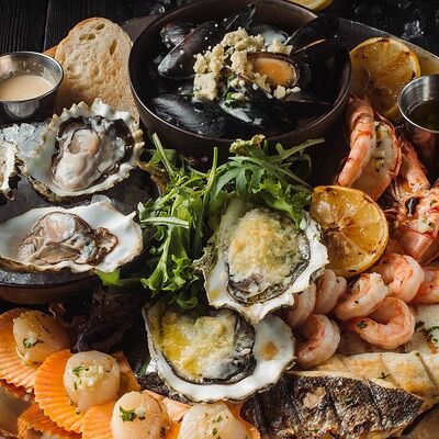 Плато с морепродуктами на гриле в Маймун по цене 5990