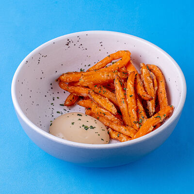 Батат фри в Мечтатели по цене 325 ₽