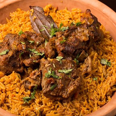 Джолоф (рис с телятиной) в Шаурмист по цене 780 ₽