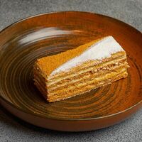 Медовик в 321 Club by Novikov