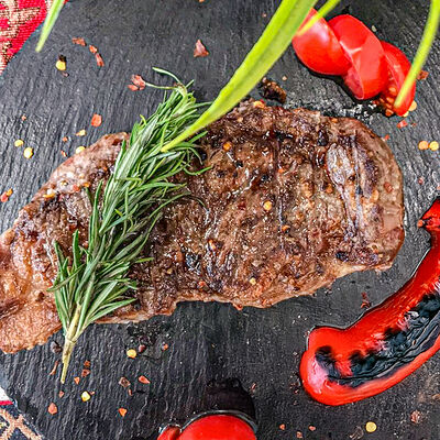 Стейк из телятины в Хочу мясо по цене 1230 ₽