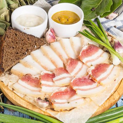 Домашнее сало в Мушмула по цене 199