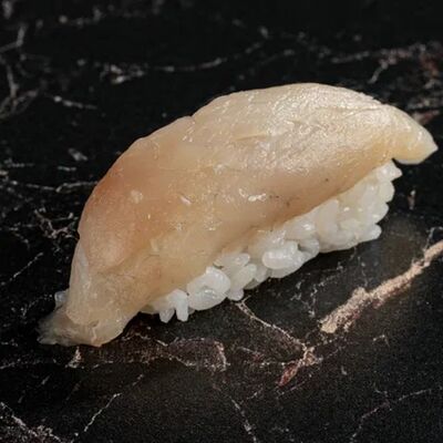 Суши Дорадо в Gills по цене 260 ₽