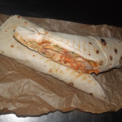 Шаурма со свининой в Кафе Парк по цене 330 ₽