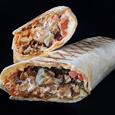 Шаурма Деревенская L в Ваш лаваш по цене 11 р.