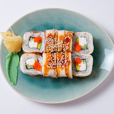 Ролл Филадельфия с угрем в Тэнкэй по цене 750 ₽