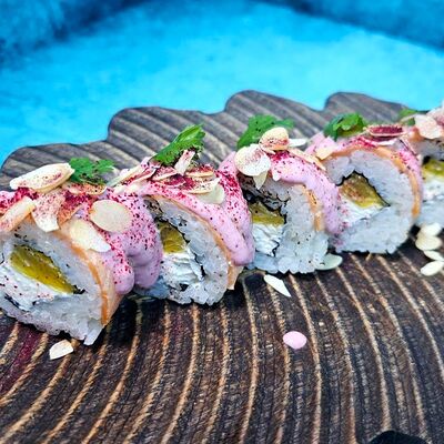 Опаленный Лосось в Sushi Guru по цене 569 ₽