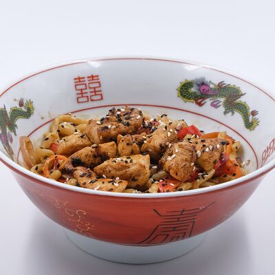 Лапша удон с цыпленкомв Bar 812 по цене 550 ₽