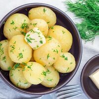 Картофель отварной с укропом в Ovza