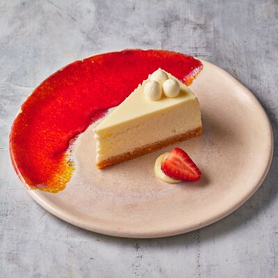 Чизкейк из творожного сыра с ганашом из белого шоколада в Мамука по цене 510 ₽