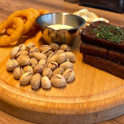 Пивной сет в RED FOOD фастфуд маркет по цене 450 ₽