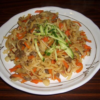 Цуйван с куриным мясом в Марсель по цене 440 ₽