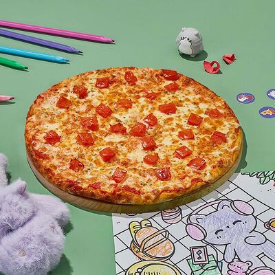 Пицца Маргарита 24 см в Dostaевский по цене 401 ₽