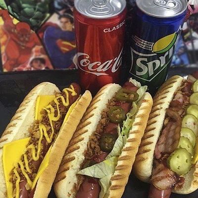 Комбо 2 (Кока-Кола, Спрайт) в Hot dogs по цене 680 ₽