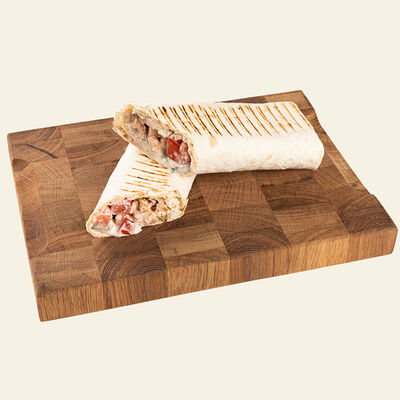 Шаверма классическая в Томята Тосуши по цене 444 ₽